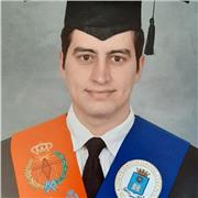 Profesor de Matemáticas imparte clases a alumnos de todas las edades